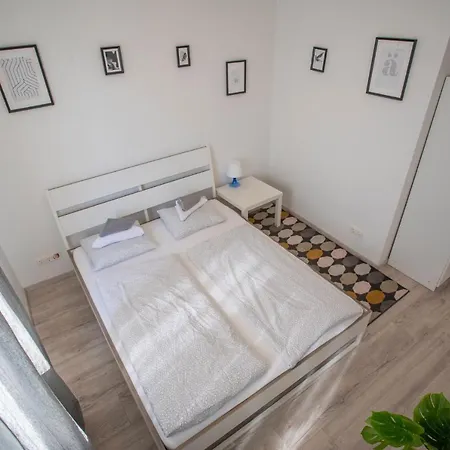 In The Center インスブルック