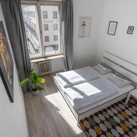 In The Center * Innsbruck